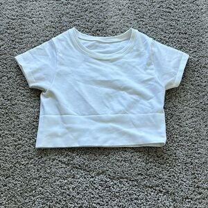 White cropped tee